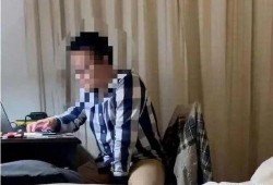 女生爆料大学老师视频在线观看,女生爆料引发热议